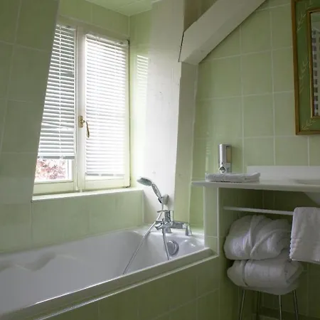 Les Pres D'ondine 3*