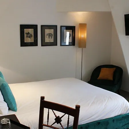 Hotel Les Pres D'ondine 3*