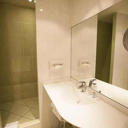 Hotel Les Prés D'ondine 3*