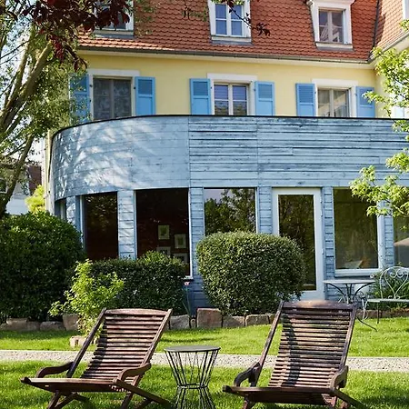 Hotel Les Pres D'ondine 3*